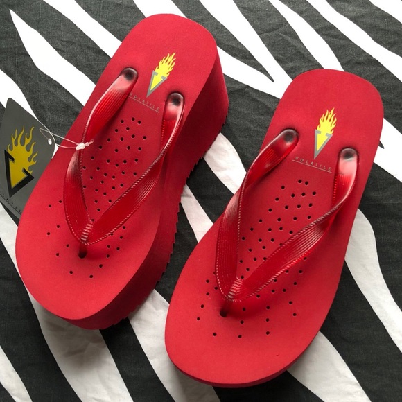 volatile platform flip flops